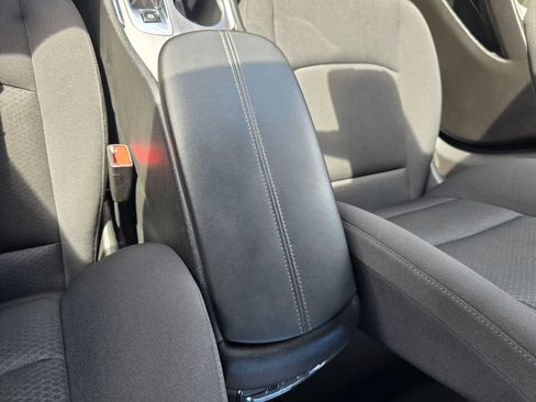 Used 2024 Chevrolet Malibu LT FWD image 27