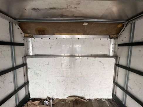 Used 2014 Ford E-350 and Econoline 350 Super Duty RWD image 20