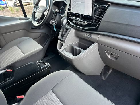 Used 2023 Ford Transit 350 XLT image 17