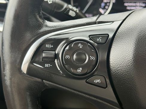 Used 2021 Buick Enclave Avenir w/ Avenir Technology Package image 19