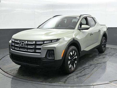 Used 2025 Hyundai Santa Cruz SEL AWD/4WD image 6