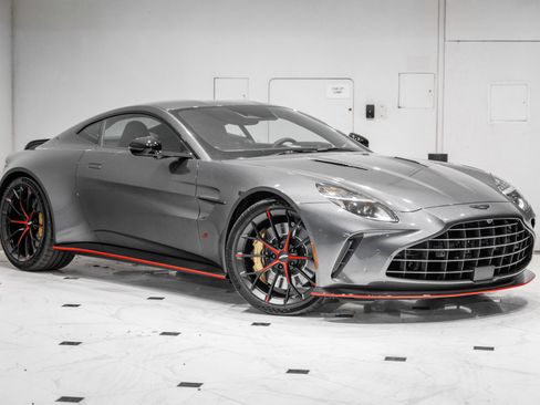New 2026 Aston Martin V8 Vantage S image 40