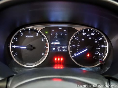 Used 2023 Nissan Kicks S image 18