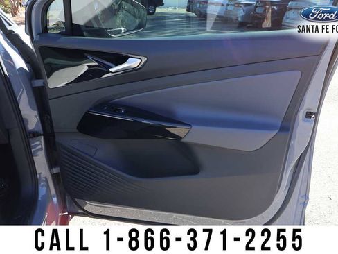 Used 2022 Volkswagen ID.4 Pro S w/ Gradient Package image 28