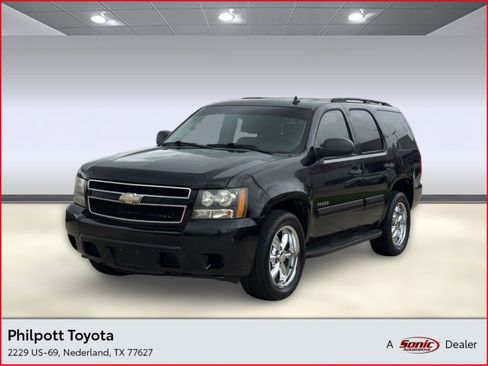 Used 2010 Chevrolet Tahoe LS RWD image 1