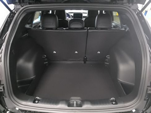New 2026 Jeep Compass Latitude AWD/4WD image 29