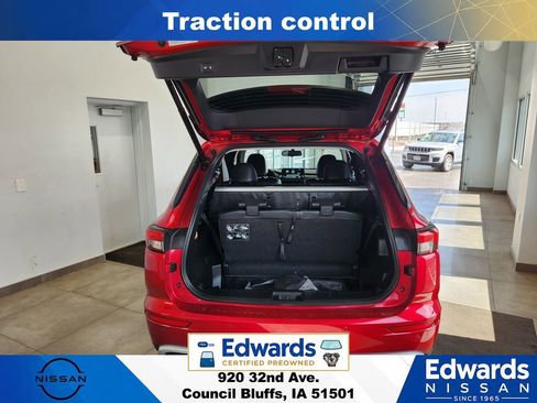 Used 2025 Mitsubishi Outlander SE AWD/4WD image 12