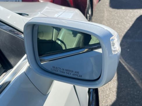 Used 2015 Acura RDX FWD image 16