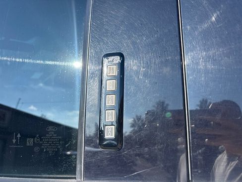 Used 2021 Ford F250 XLT w/ XLT Value Package AWD/4WD image 31