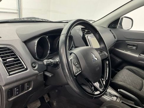 Used 2020 Mitsubishi Outlander Sport AWD image 14