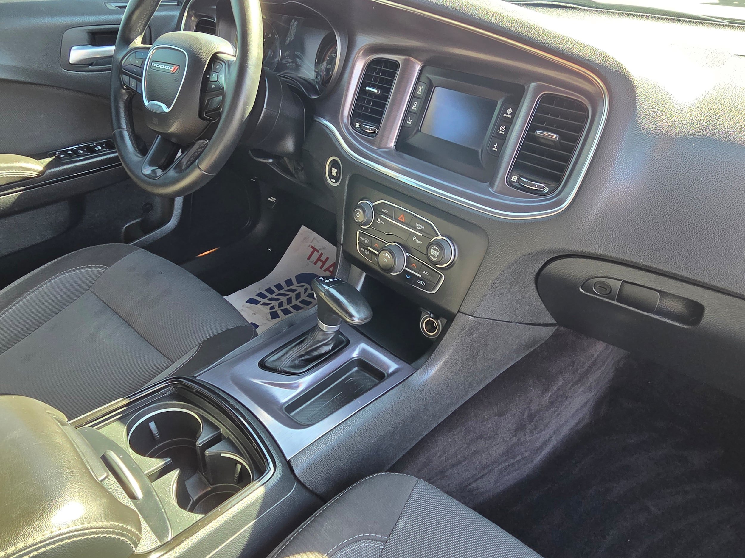 Used 2017 Dodge Charger SXT RWD image 28