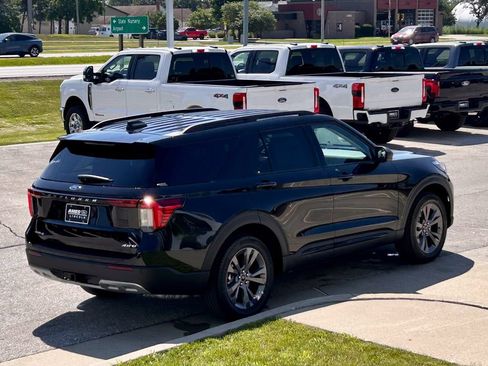 New 2026 Ford Explorer Active w/ Active Comfort Package AWD/4WD image 6