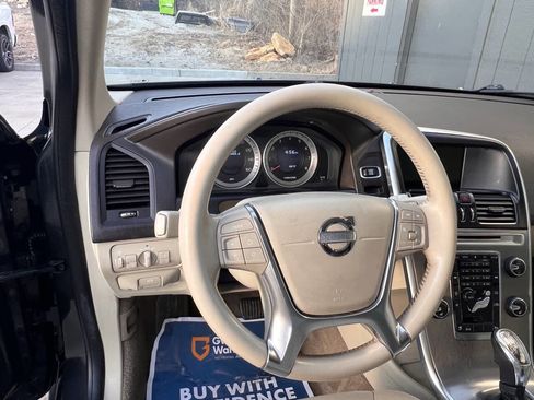 Used 2013 Volvo XC60 T6 image 12