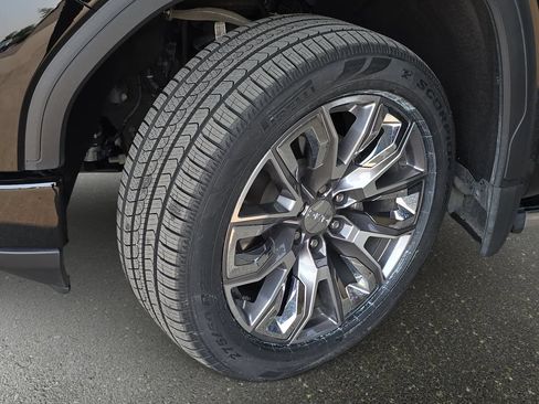Used 2023 GMC Sierra 1500 Denali w/ Denali Reserve Package AWD/4WD image 32
