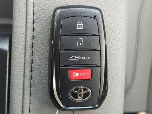 New 2026 Toyota Tundra Limited AWD/4WD image 27