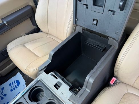 Used 2015 Ford F250 Lariat w/ Chrome Package image 67