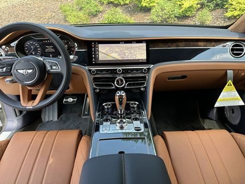New 2024 Bentley Flying Spur W12 image 4