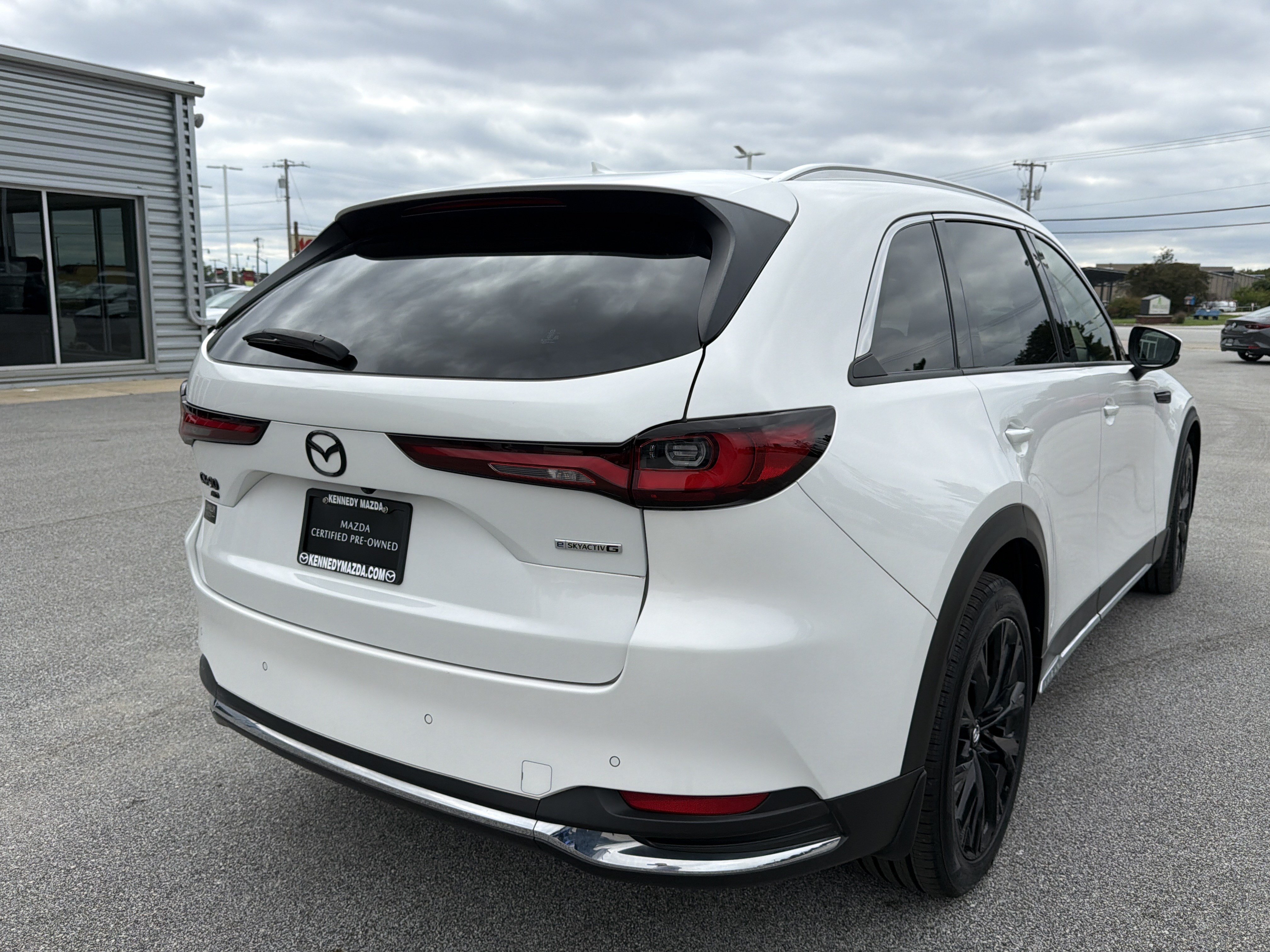 Certified 2024 MAZDA CX-90 3.3 Turbo w/ Premium Package AWD/4WD image 3