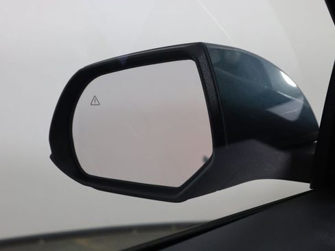 Used 2024 Hyundai Ioniq 5 SEL RWD image 40