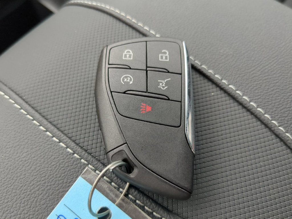 Certified 2024 Chevrolet Traverse RS AWD/4WD image 37