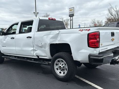 Used 2018 Chevrolet Silverado 2500 W/T w/ WT Convenience Package image 5