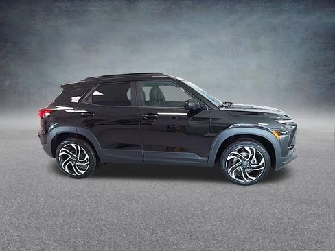 New 2026 Chevrolet TrailBlazer RS w/ Convenience Package AWD/4WD image 5