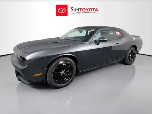 Used 2014 Dodge Challenger R/T w/ R/T Redline Group image 9