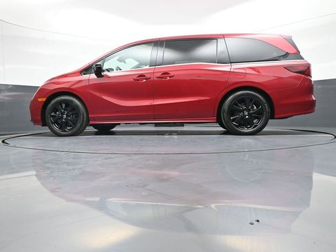 Certified 2023 Honda Odyssey Sport image 35