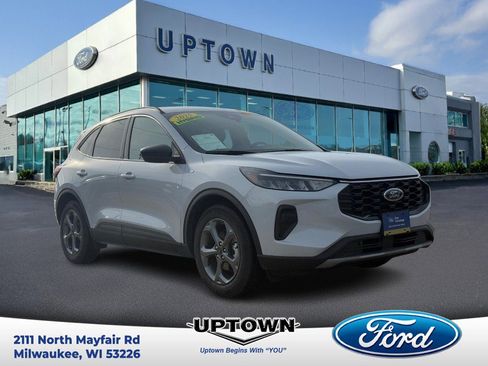 Certified 2025 Ford Escape ST-Line w/ Equipment Group 301A image 1