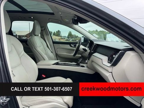 Used 2020 Volvo XC60 T6 Inscription AWD/4WD image 11