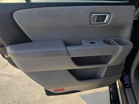 Used 2014 Honda Pilot EX image 19
