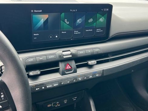 Certified 2025 Kia K4 FWD image 18
