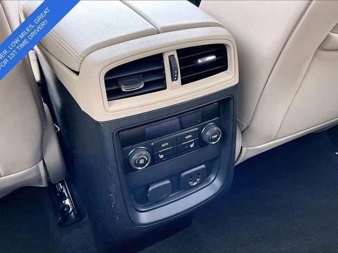 Used 2020 Buick Envision Essence FWD image 30