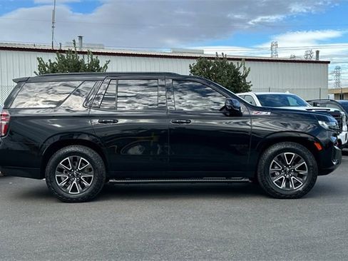 Used 2022 Chevrolet Tahoe Z71 w/ Z71 Off-Road Package image 3