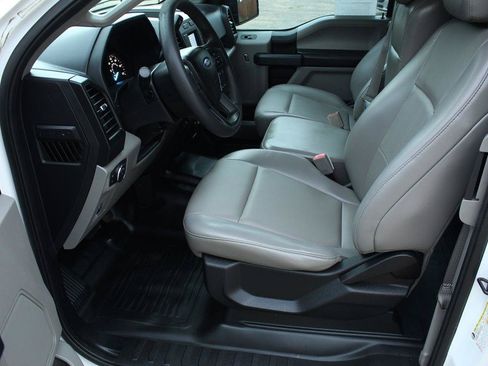Used 2018 Ford F150 XL w/ Equipment Group 101A Mid RWD image 18