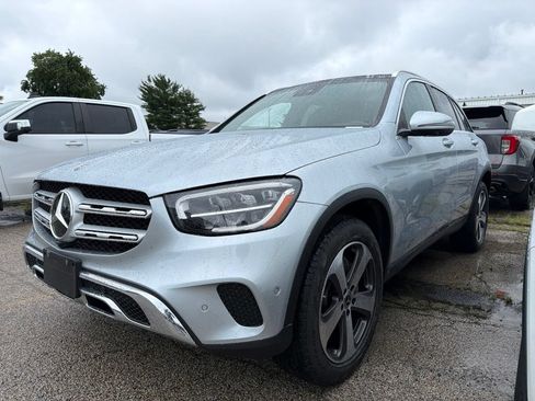 Used 2022 Mercedes-Benz GLC 300 4MATIC image 4