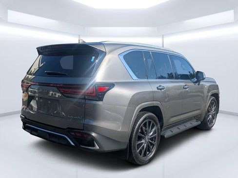 Used 2024 Lexus LX 600 F Sport AWD/4WD image 3