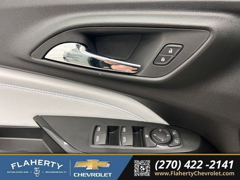 New 2026 Chevrolet Trax LT image 21