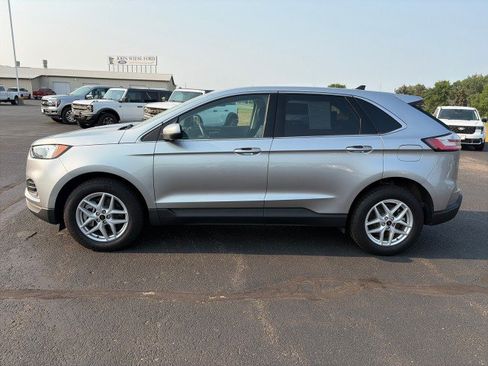 Used 2024 Ford Edge SEL w/ Convenience Package AWD/4WD image 2