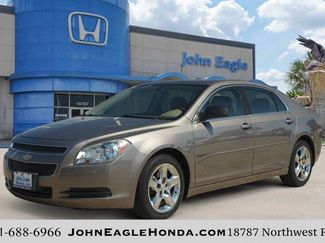 Used 2010 Chevrolet Malibu LS FWD video 1