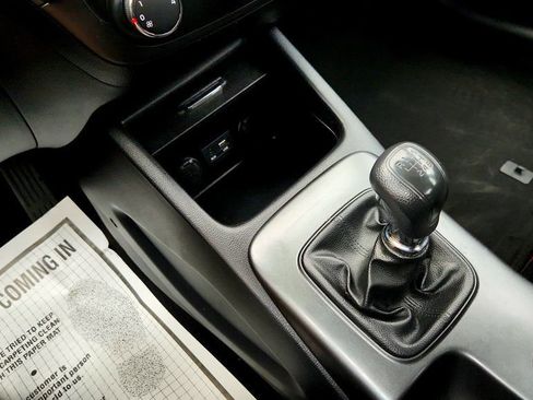 Used 2016 Kia Forte LX image 15