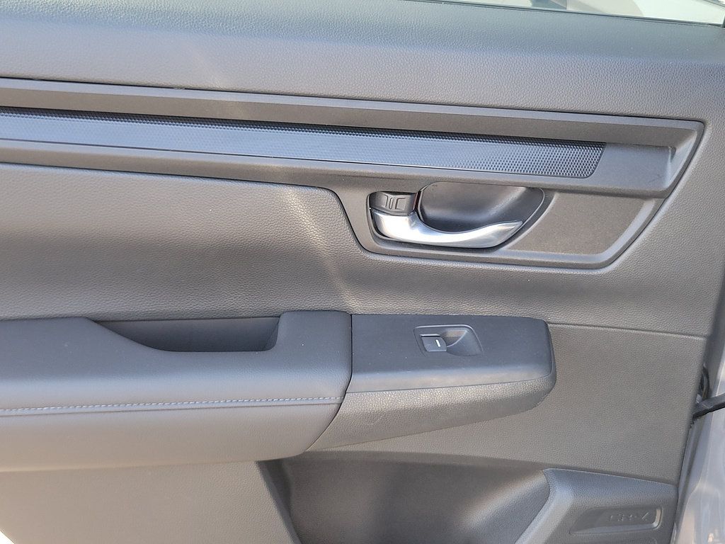 Used 2024 Honda CR-V LX image 11