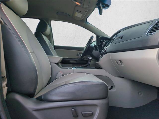Used 2018 Kia Sedona SX FWD image 21