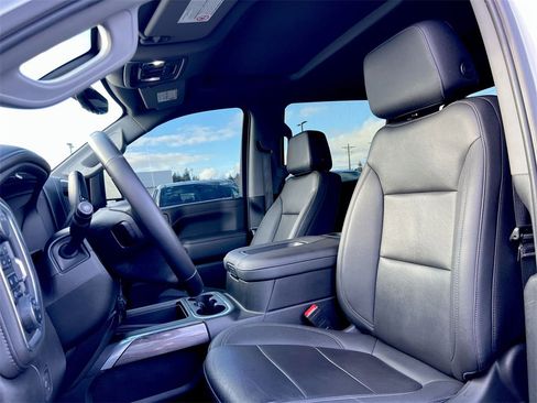 Used 2022 Chevrolet Silverado 3500 LTZ w/ LTZ Premium Package image 17