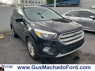 Used 2018 Ford Escape SE w/ SE Sync 3 Package