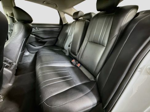 Used 2021 Honda Accord EX image 25