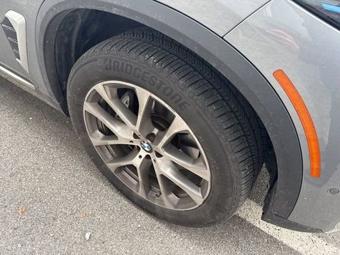 Certified 2024 BMW X5 xDrive40i w/ Premium Package image 4