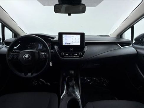 Used 2024 Toyota Corolla LE FWD image 36