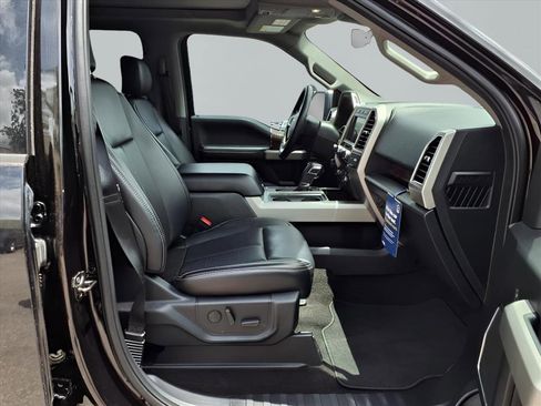 Used 2020 Ford F150 Lariat image 18