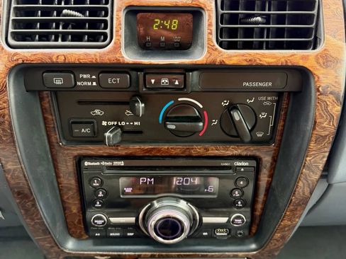 Used 2000 Toyota 4Runner SR5 w/ Upgrade Value Pkg 2 image 14